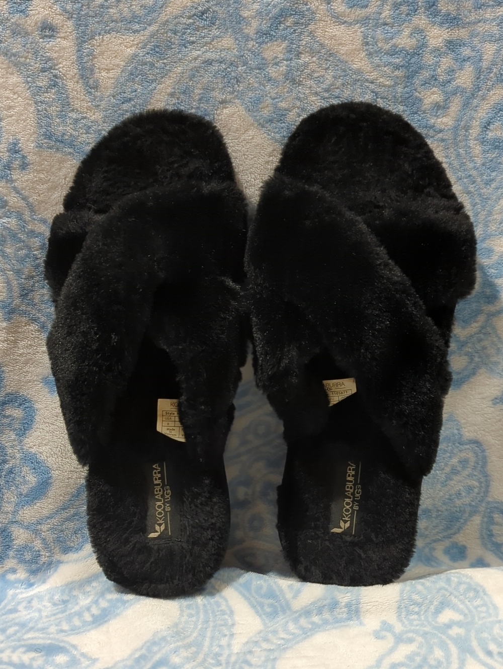Slide Slippers - Black Crisscross Faux-Fur